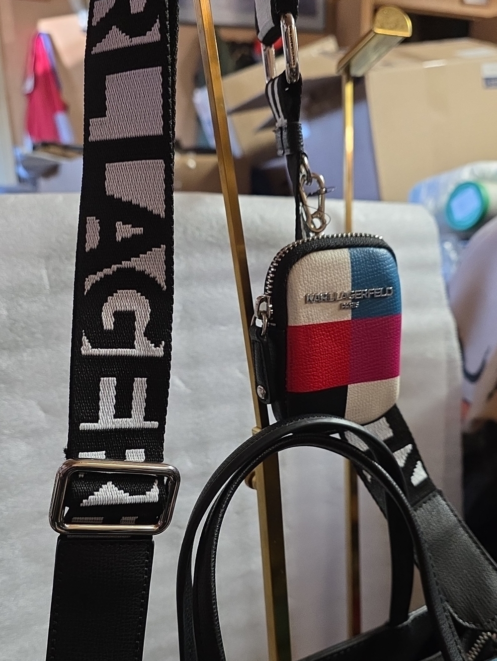 Karl Lagerfeld Tote with Character Appliqué & Matching Clip On Pouch Nwt - Picture 4 of 13